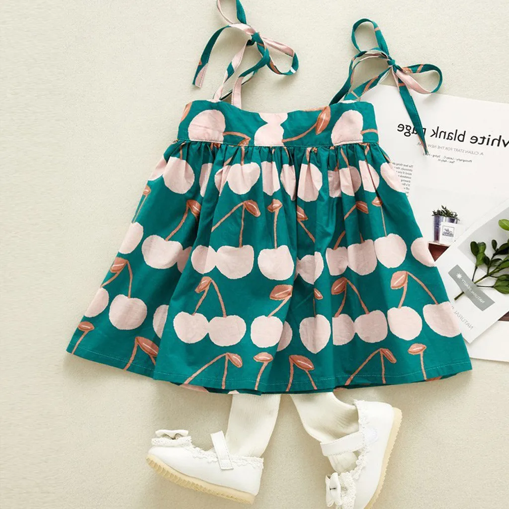 Летнее платье для девочек маленьких без рукавов с принтом личи на бретельках