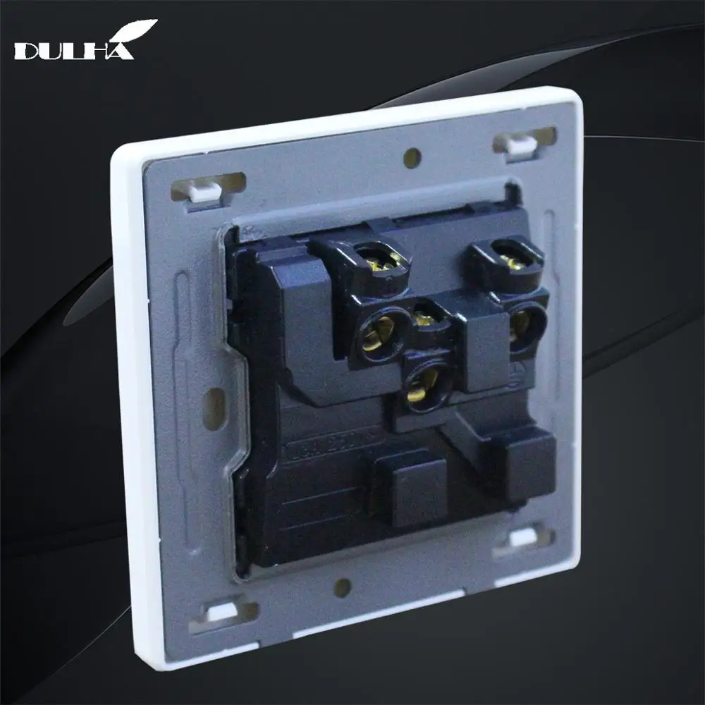 

UK Malta Singapore Standard 13A Wall Switched Socket British AC 110~250V 1 Gang With LED Indicator Light Electric Power Outlet