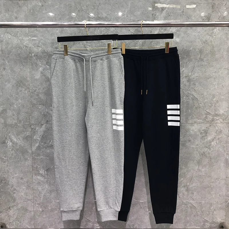 

THOM TB Sweatpants Autunm Winter Men Lovers Casual Custom Pants Classic Cotton Pique Side Insert 4-Bar Jogger Trousers