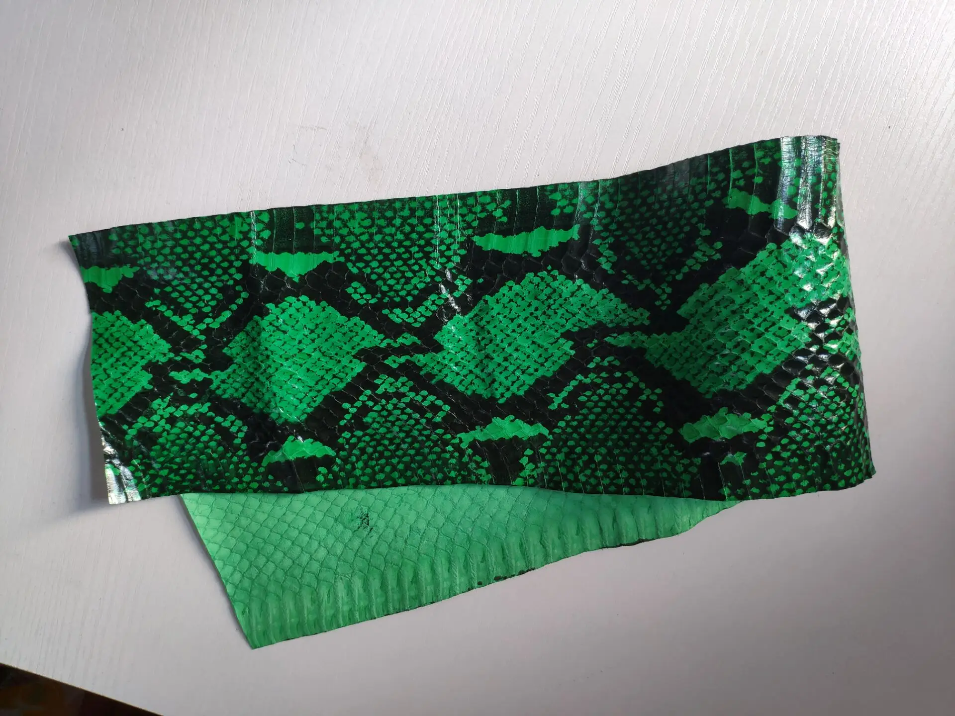 DIY натуральная кожа змеиной кожи Ткань Кожа для ремня обуви - Цвет: H59cm W11cm