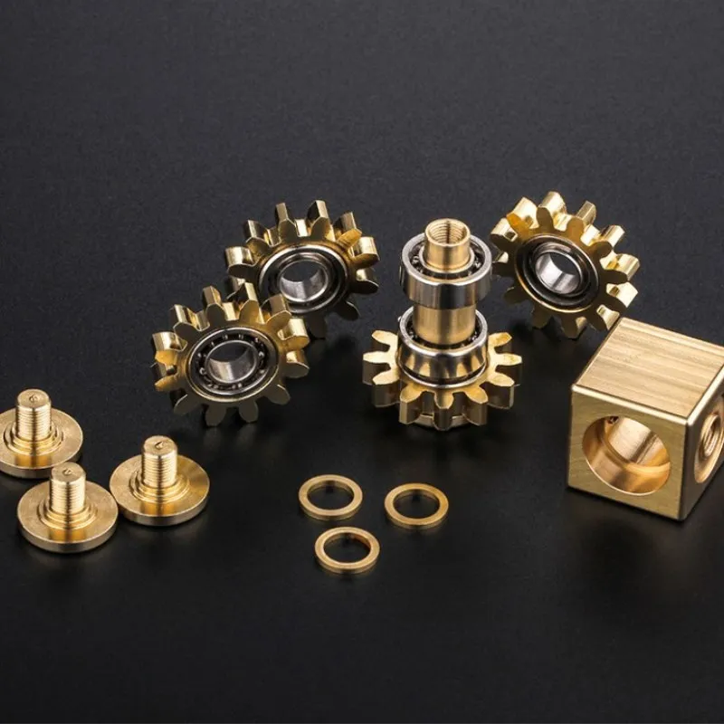 

Fingertip gyro gear linkage cube pure copper finger mechanical gyro adult decompression toy gift craftsman feelings