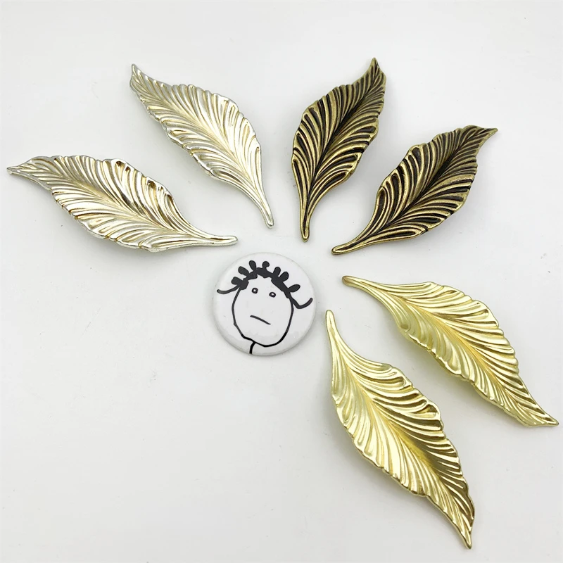 LCH в скандинавском стиле Серебряные античные латунные отверстия форме листа шаг