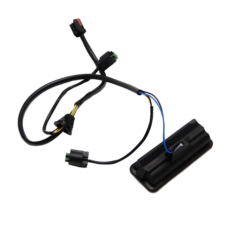 

The trunk tailgate switch is suitable for Freelander 2 Range Rover tailgate handle switch lr079909