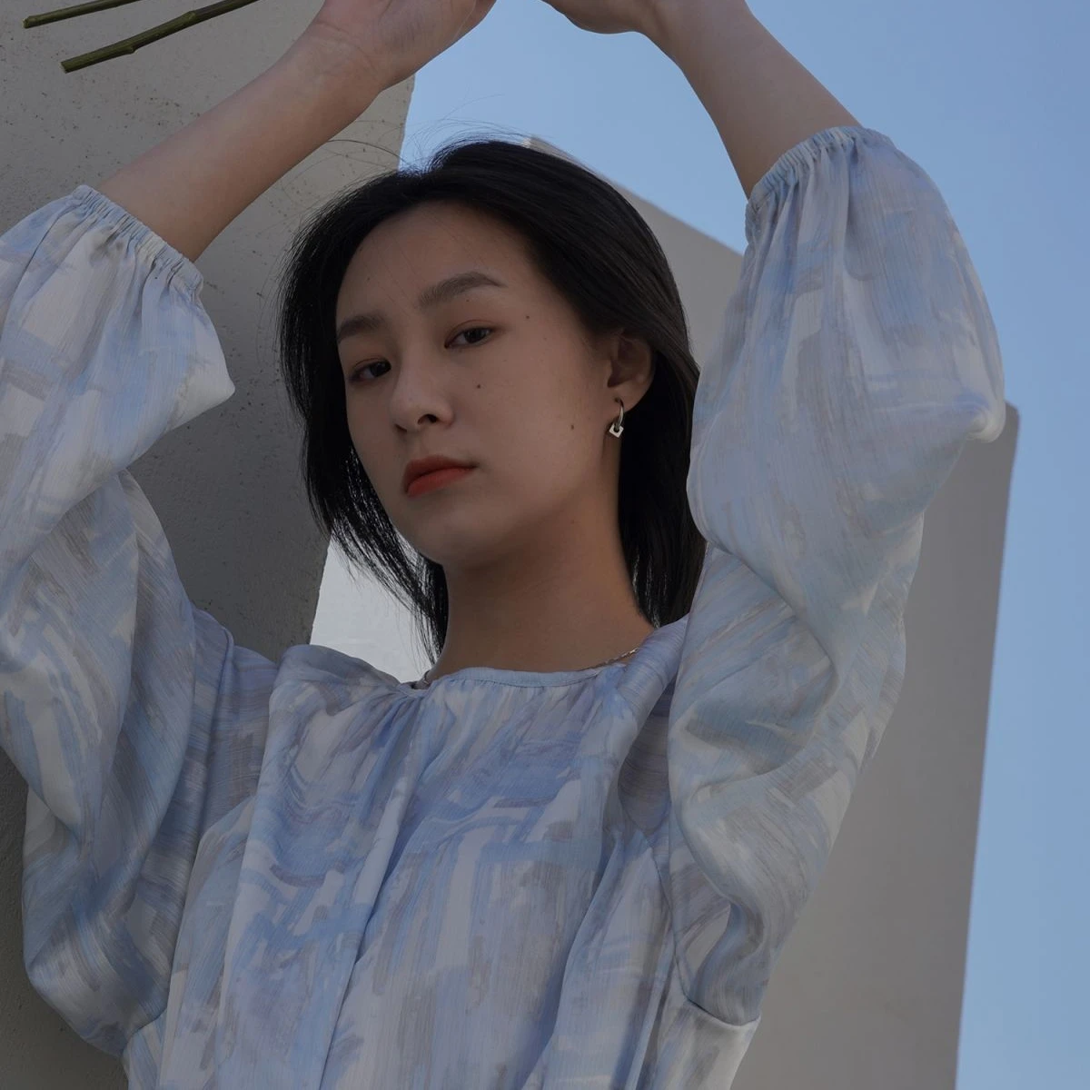 Платье с длинными рукавами О-образным вырезом Новый дизайн для подростков миди