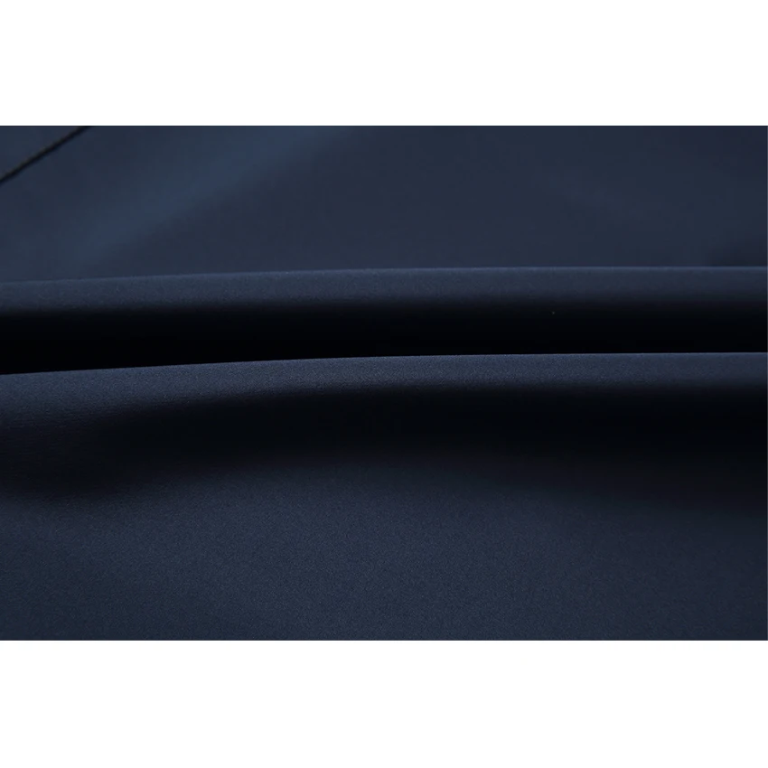 Куртка-бомбер мужская демисезонная однотонная с воротником-стойкой