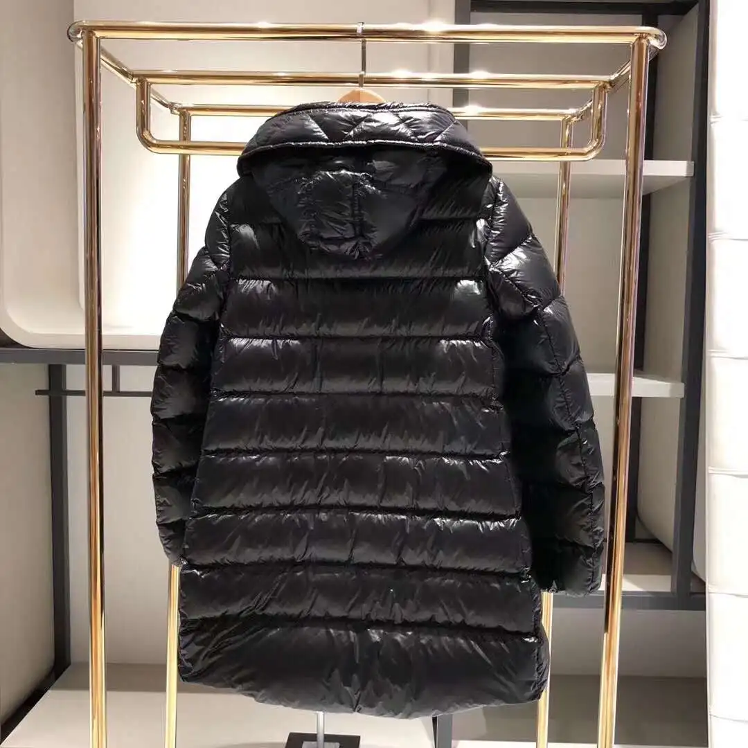 

Autumn and winter 2021 new women's down jacket 90% white duck down women's medium length thickened warm Parka black bright face
