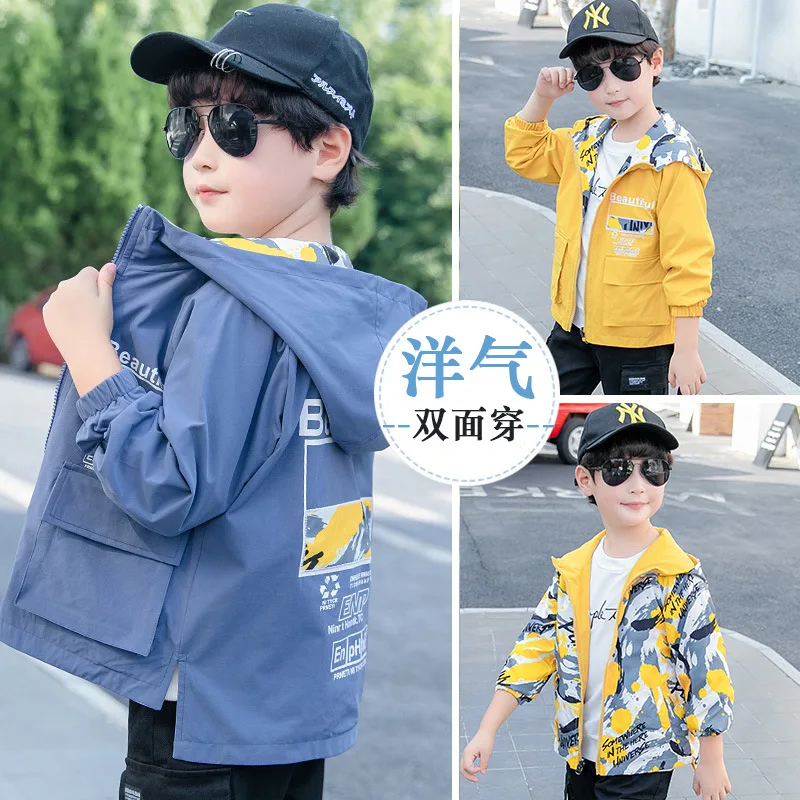 

Весенняя детская Двусторонняя одежда камуфляжное пальто в западном стиле новинка 2022 красивая детская одежда пальто для мальчиков