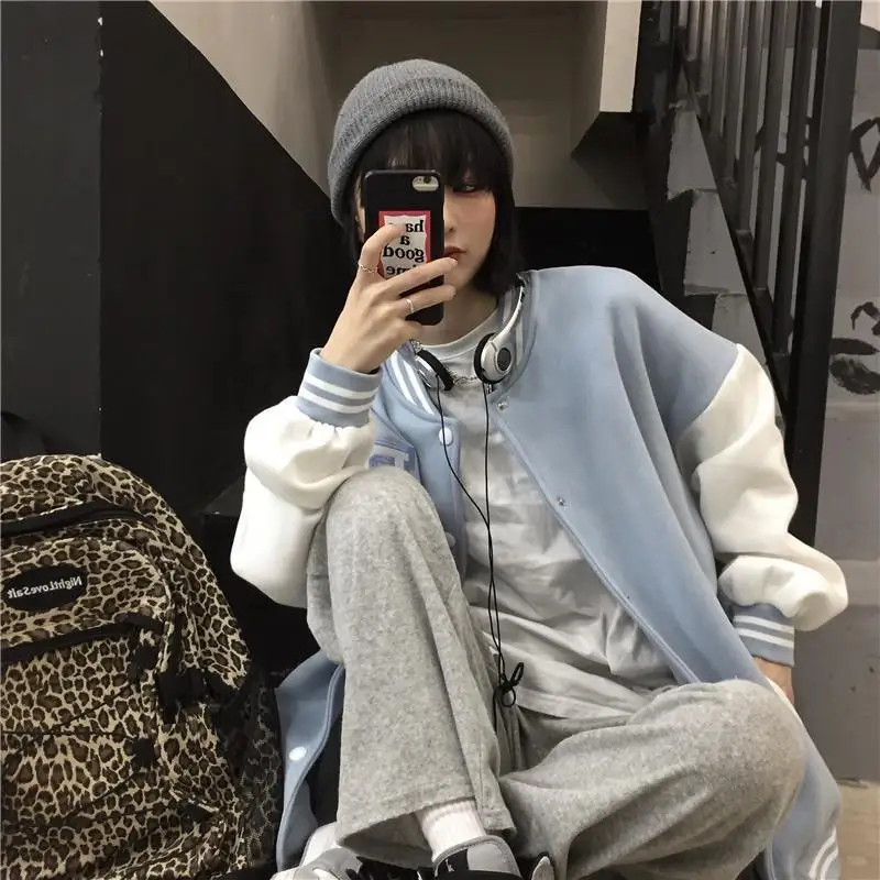 Новое пальто 2025 года женские куртки топы для пар в студенческом стиле кардиган