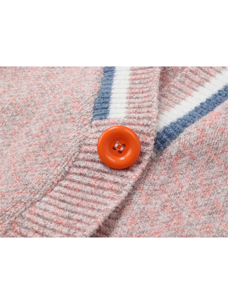 Женский вязаный кардиган с V-образным вырезом и длинным рукавом |