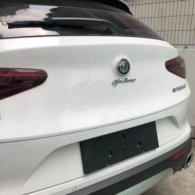 

Metal Car Logo sticker car Styleing Sticker Alfa Romeo logo sticker For Alfa Romeo Giulia Stelvio modified car logo