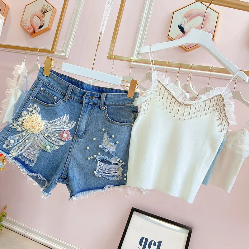 Женский топ на бретельках трикотажная Облегающая майка со стразами и кисточками