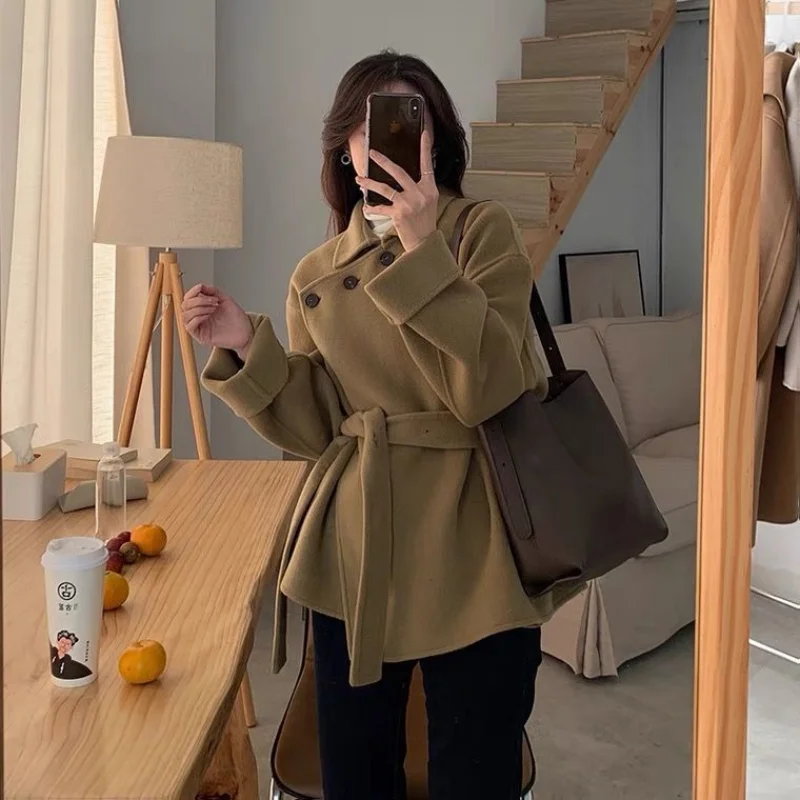 

Женское шерстяное пальто, свободное шерстяное пальто средней длины на пуговицах, подчеркивающее индивидуальность армейского зеленого цве...