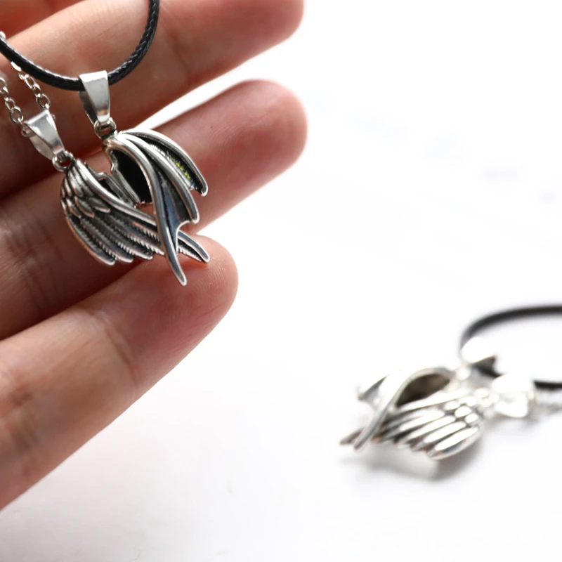 1 пара магнитных ожерелий "Ангелы и Демоны" в готическом панковском стиле для мужчин, ювелирное изделие для свадебных пар, подарок на День Влюбленных.