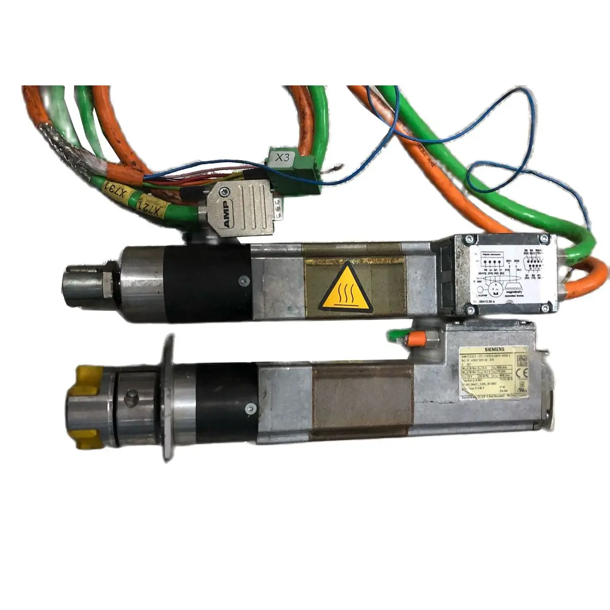 

Используемый Серводвигатель 1FK7015-5AF01-8SV0-Z Siemens