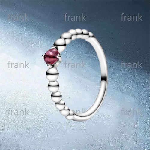 

198598C02 January Birthstone Ring