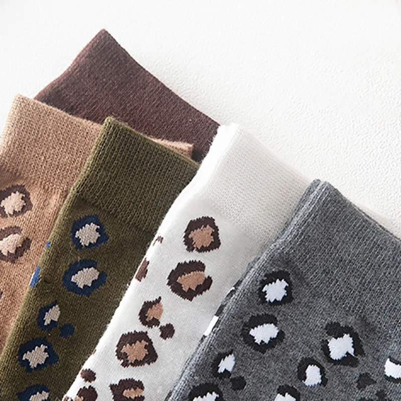 New Fashion Women Leopard Print Socks Spring Autumn High Street Popular Leopard Socks Sexy Wild Trendy Animal Print Warm Socks