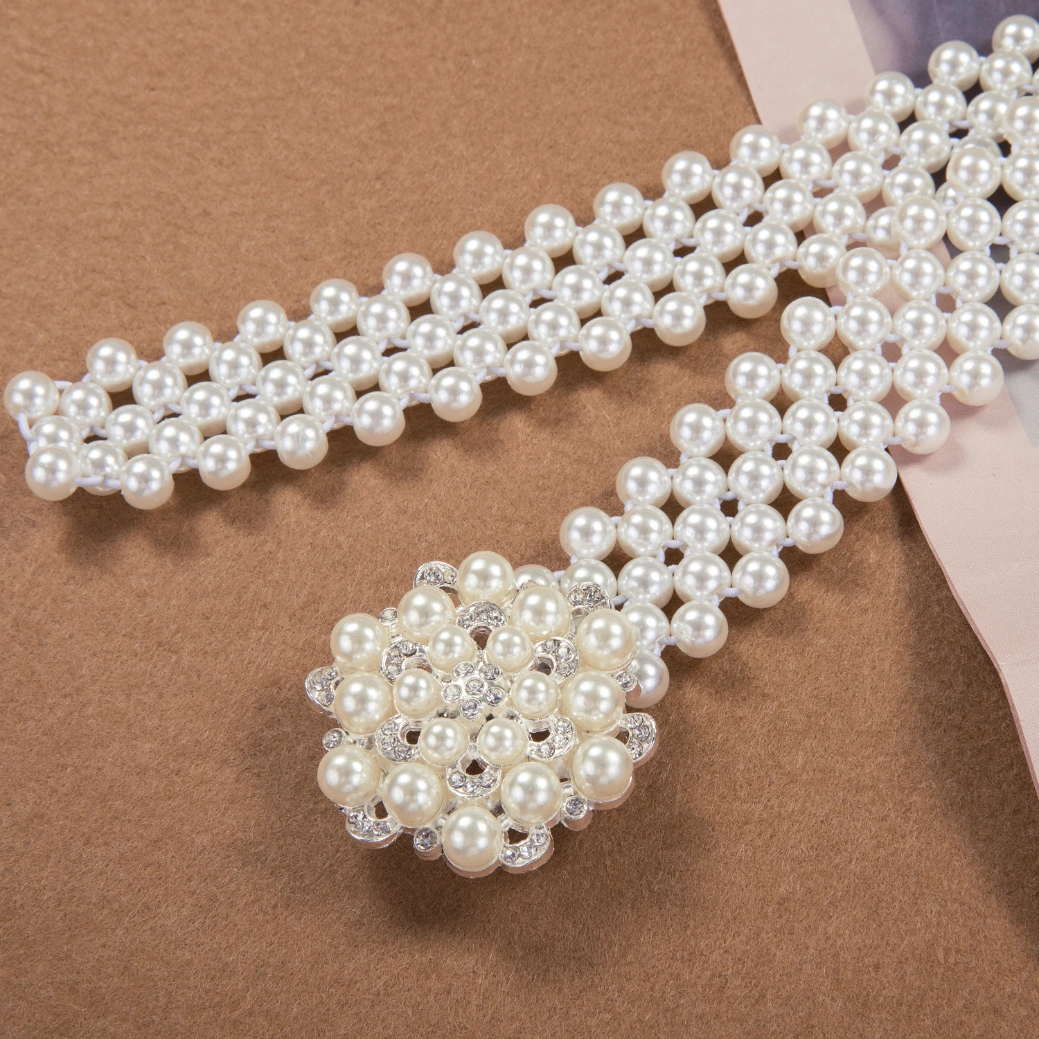 

Women Luxury Elastic Buckle Crystal Faux Pearl Waist Chain Girls Party Dress Rhinestone Pearl Belt Stretchable DiBanGu