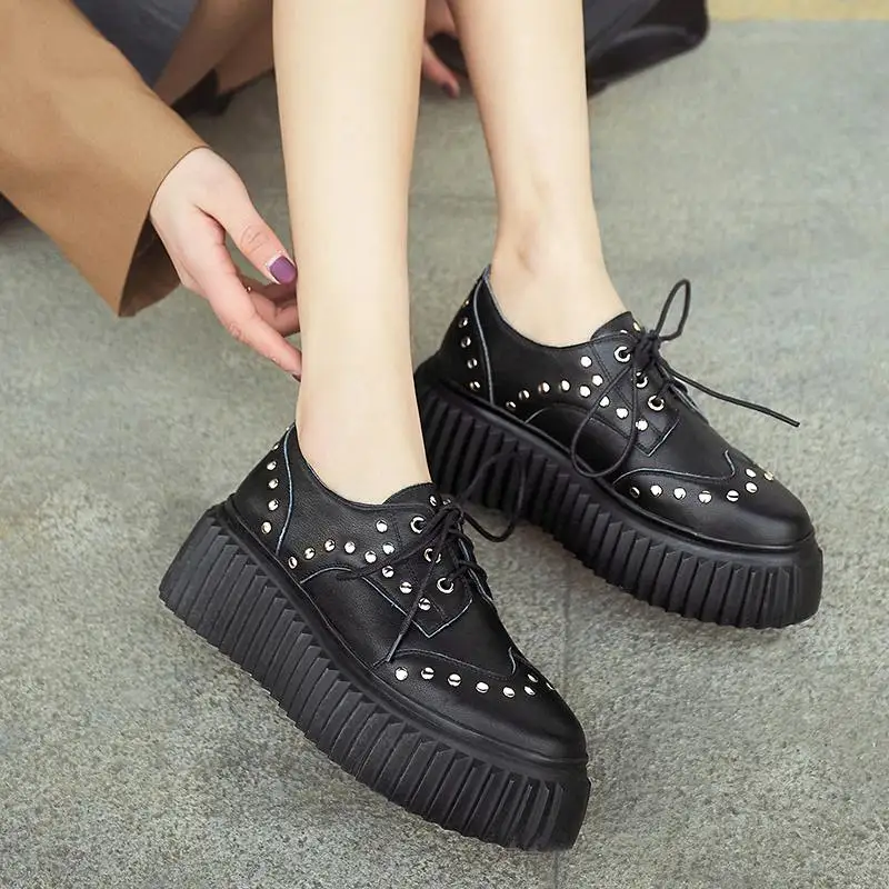 

lenkisen new full grain leather lace up cross-tied white sneakers round toe metal rivet increased Oxford casual vulcanized shoes