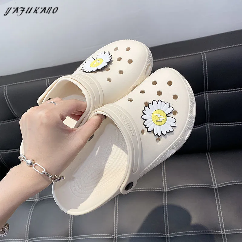 Сандалии женские для сада и пляжа на платформе без застежки мультяшный рисунок