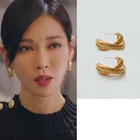 Модные новые серьги золотого цвета Lee Ji-ah высокого качества, серьги в Корейском стиле для женщин, серьги в стиле фильма Ким то-Йон