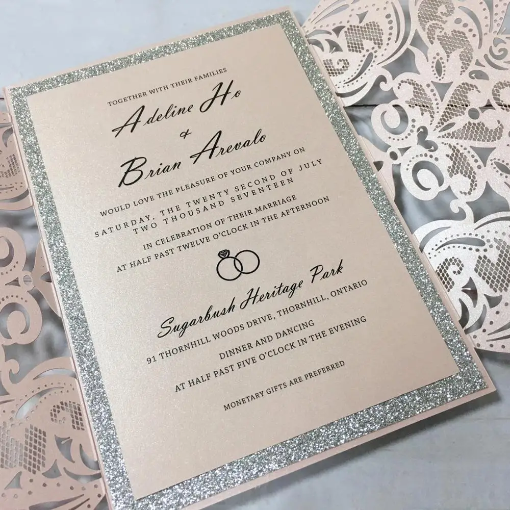Bestellen Laser Cut Hochzeit Einladungen Romantische Rosa Einladung Karten Mit Umschläge 5x7 Inch - Set Von 50 Stücke