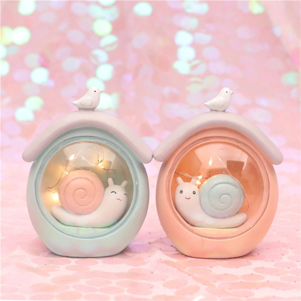

1pc Snail Shape Design Resin Night Light Bedside Resin Decorative Night Light (Blue)