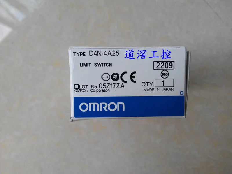 

Safety Limit Switch D4N-4A25