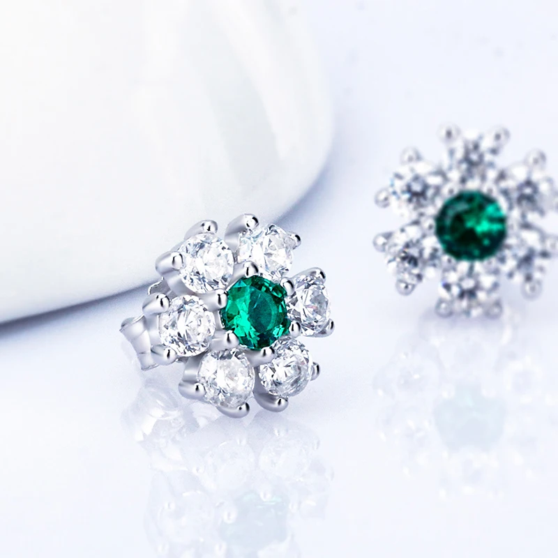 Серьги CLUCI из серебра 925 пробы с блестящим цветком и зеленым цирконием ювелирные