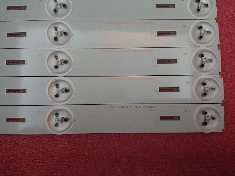 

New 16pcs/set 8LED 700mm LED strip for 65D2000i 65D2060G SVJ650A21 LB-M650-E1-A-SE