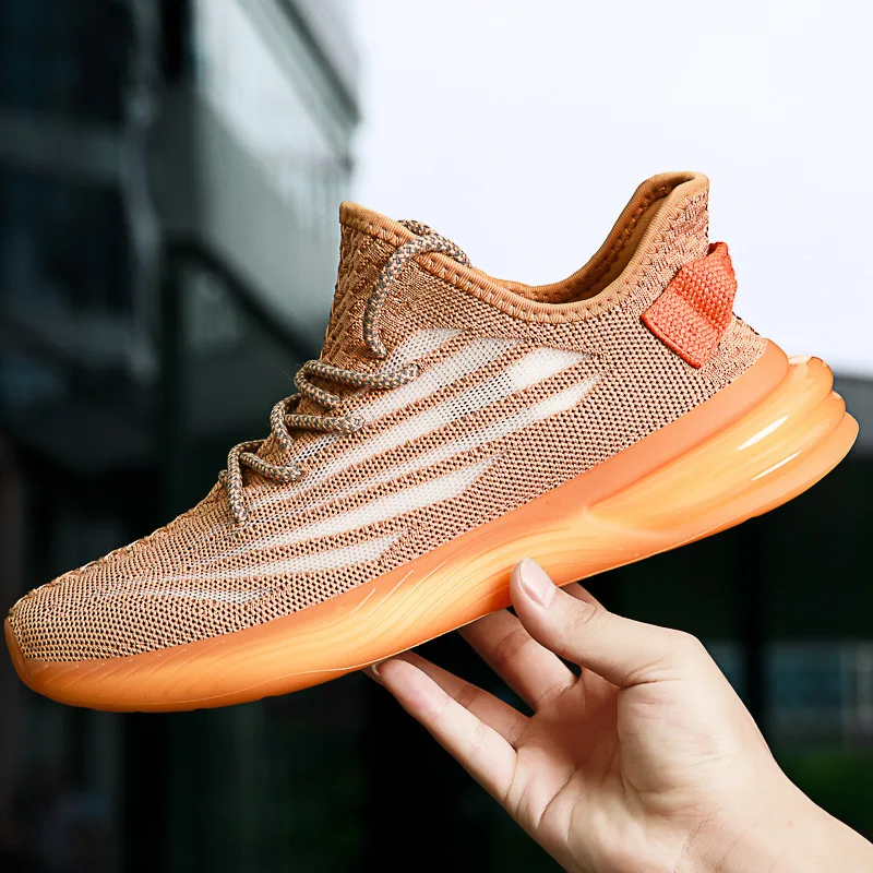 

2020 new four seasons sports breathable fly woven running shoes men's casual trend mesh shoes size 45 46 47 shock shoes