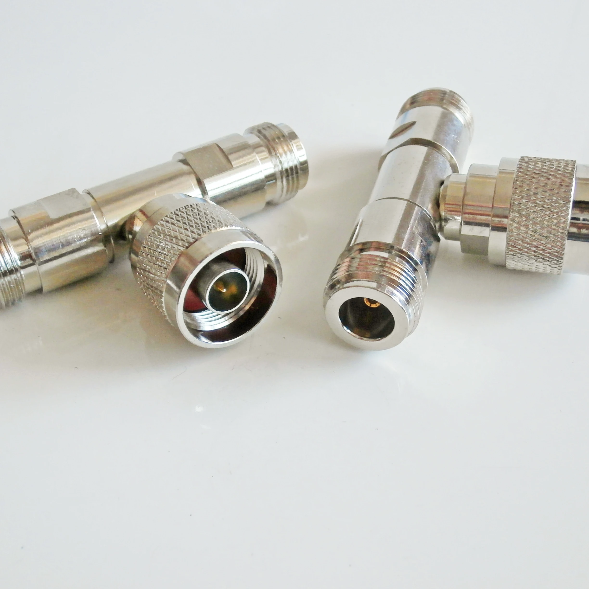 Переходник-Разветвитель Коаксиальный N 3-ходовой Т-образный Штекерный Разъем на 2