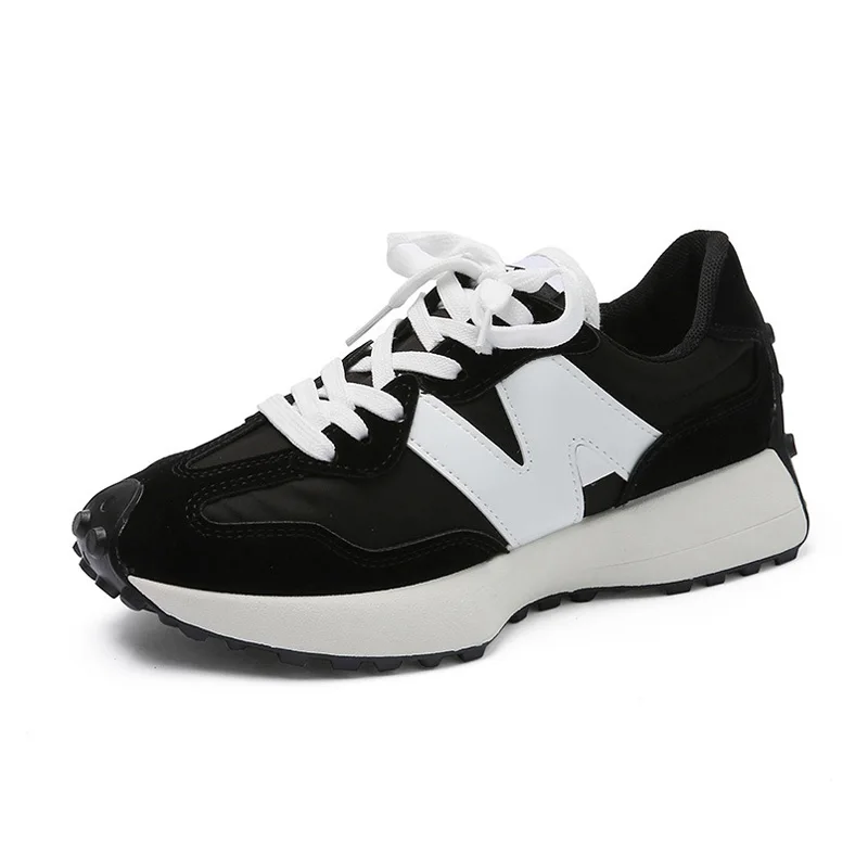 

2022 New Women Shoes Brand Design Casual Women Sneakers Breathable Walking Running Spring Platform Flats Shoes Tenis Feminino