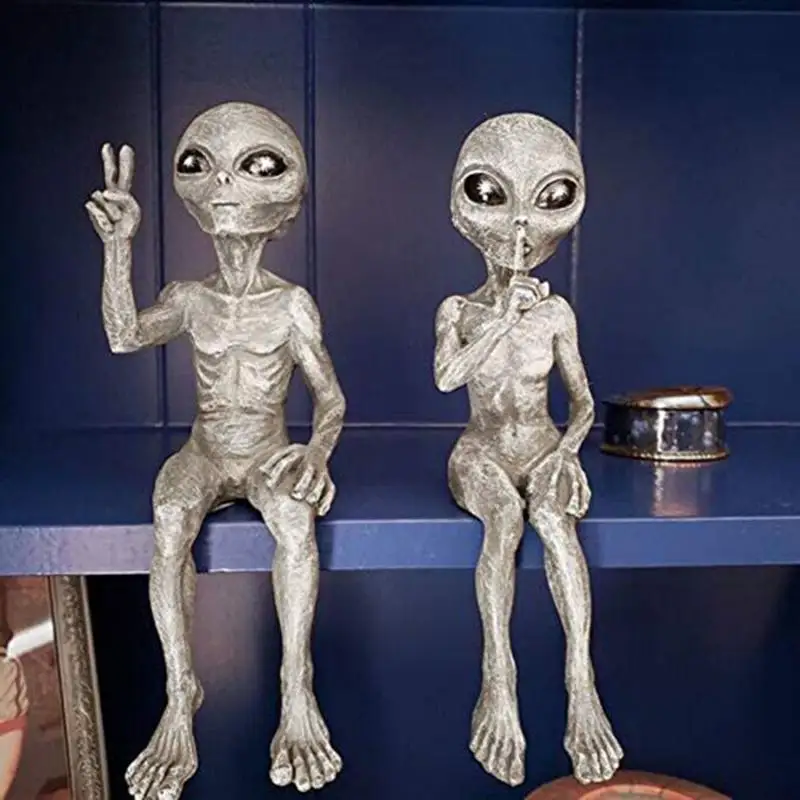 

Ufo Outer Space Alien Accessories Statue Martians Garden Figurine Set for Home Indoor Outdoor Decoration Courtyard Ornaments