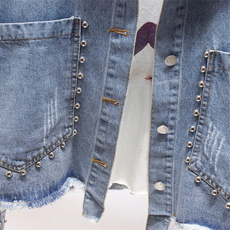 

Harajuku Vintage Casual Denim Women 2020 Spring New Rivet Beading Hole Jeans Jacket Ladies Student Basic coat Streetwear