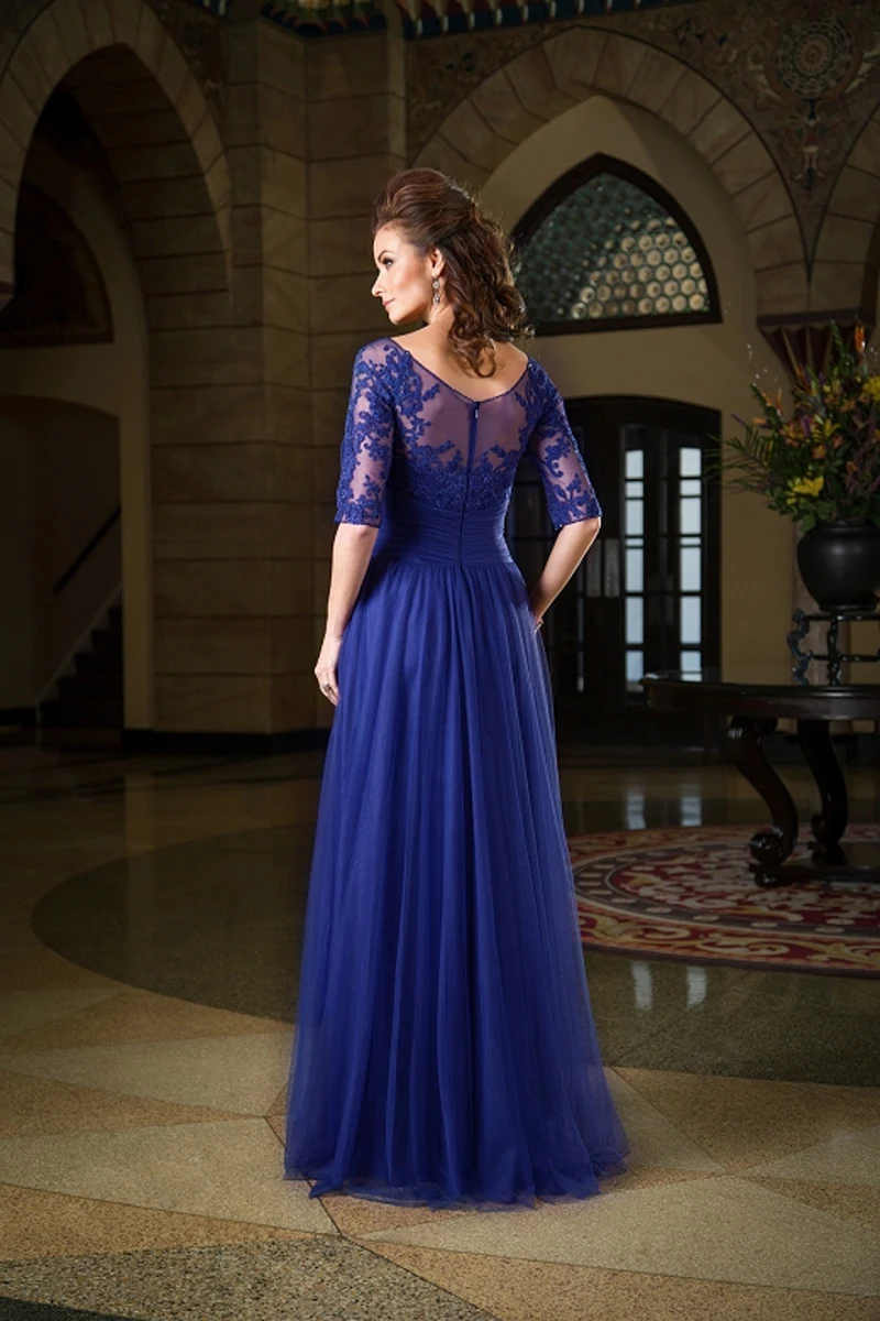 

2019 new prom gown New Fashion Appliques Lace Royal Blue With Half Sleeves Plus Size Godmother Mother of the Bride Dresses