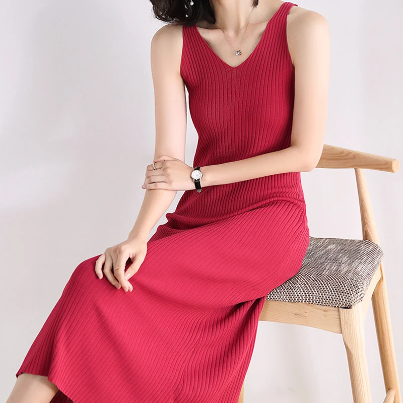 Женское трикотажное платье-жилет без рукавов женское облегающее однотонное