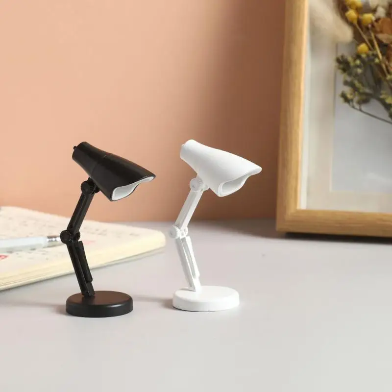 

USB 2W Mini Table Lamp LED Clip -on Desk Light Eye Protection Reading Lamps Desktop Dimmable Study Table Creative Folding Light