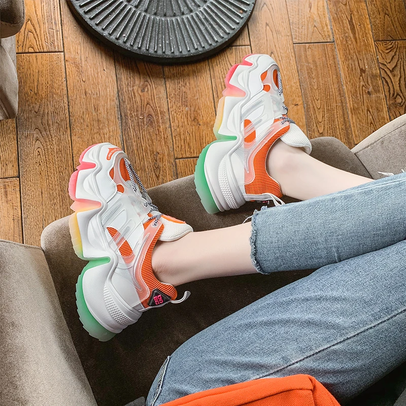 Женские кроссовки на массивной платформе Брендовые повседневные кожаные