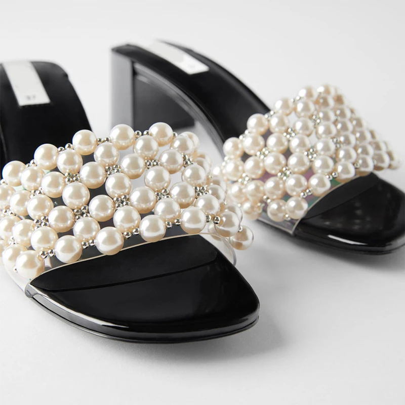 Бусы из жемчуга Женские шлепанцы Дизайнерские туфли на высоком каблуке с острым