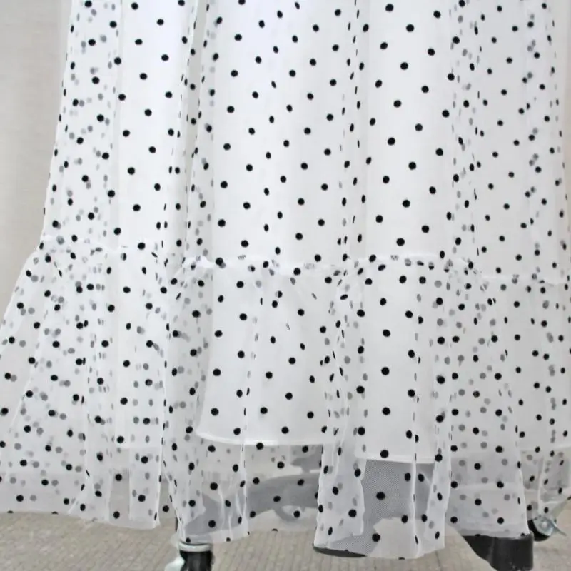 

European And Middle East Elegant Round Neck White Polka Dot Print Arabian Chiffon Dress Ladies Muslim Comfortable Home Service