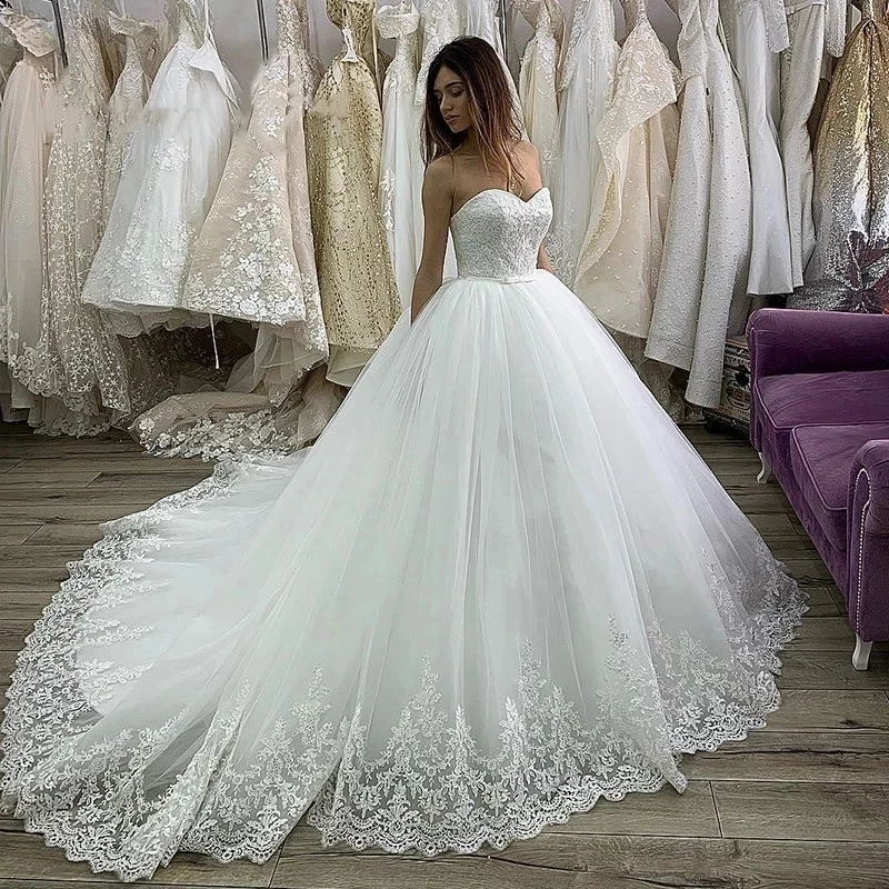 

ANGELSBRIDEP Sweetheart Ball Gown Wedding Dress Robe De Mariee Luxury Appliques Beads Court Train Formal Bride Dresses Plus Size
