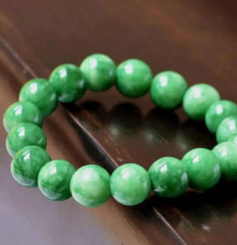 Бесплатная доставка красивых природных 10 мм зеленого нефрита стрейч бусины для