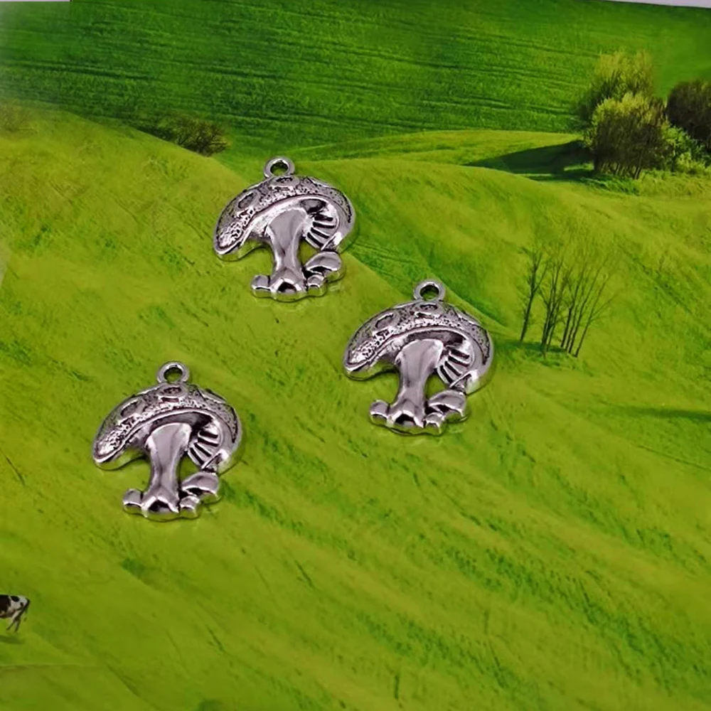 50pcs/lot 22x18mm Mushroom Charm Pendant Jewelry Making Antique Silver Color Alloy Charms for women man Accessories