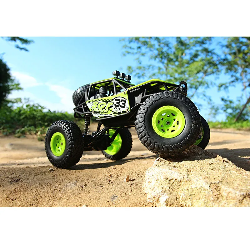 

1:20 remote control climbing car toy model children's remote control off-road vehicle Bigfoot four-way rock climbing car boy
