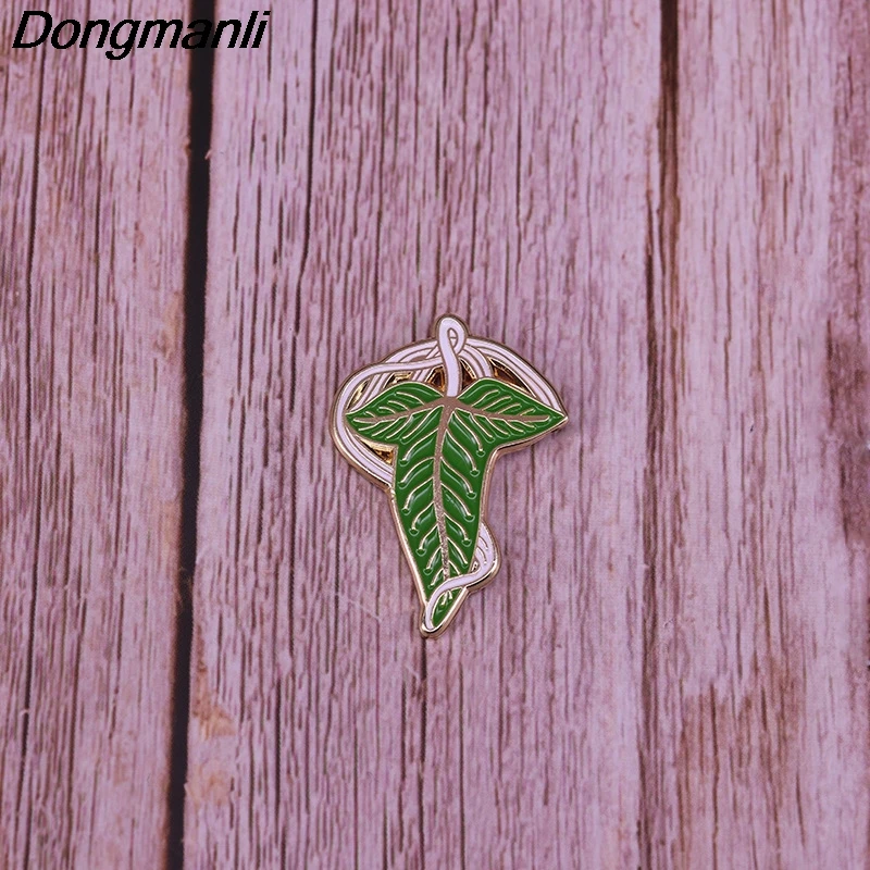 L2604 креативные Значки из фильма милая эмалированная брошь с зелеными листьями