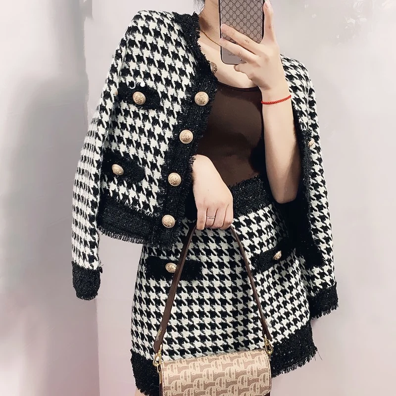 Комплект из двух предметов кашемировый твидовый пиджак с бахромой и жемчужными