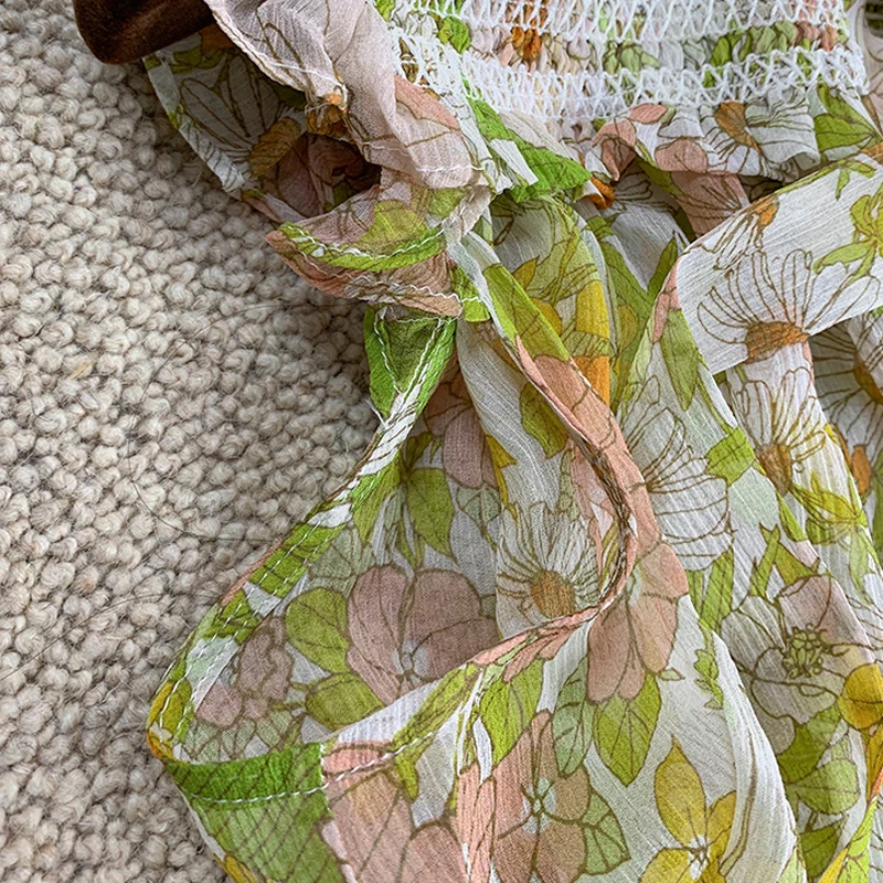 Есть высокое качество маленький сексуальный шелковый жилет с цветочным принтом