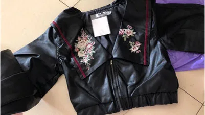 Куртка женская с вышивкой и воротником укороченный пиджак из искусственной кожи