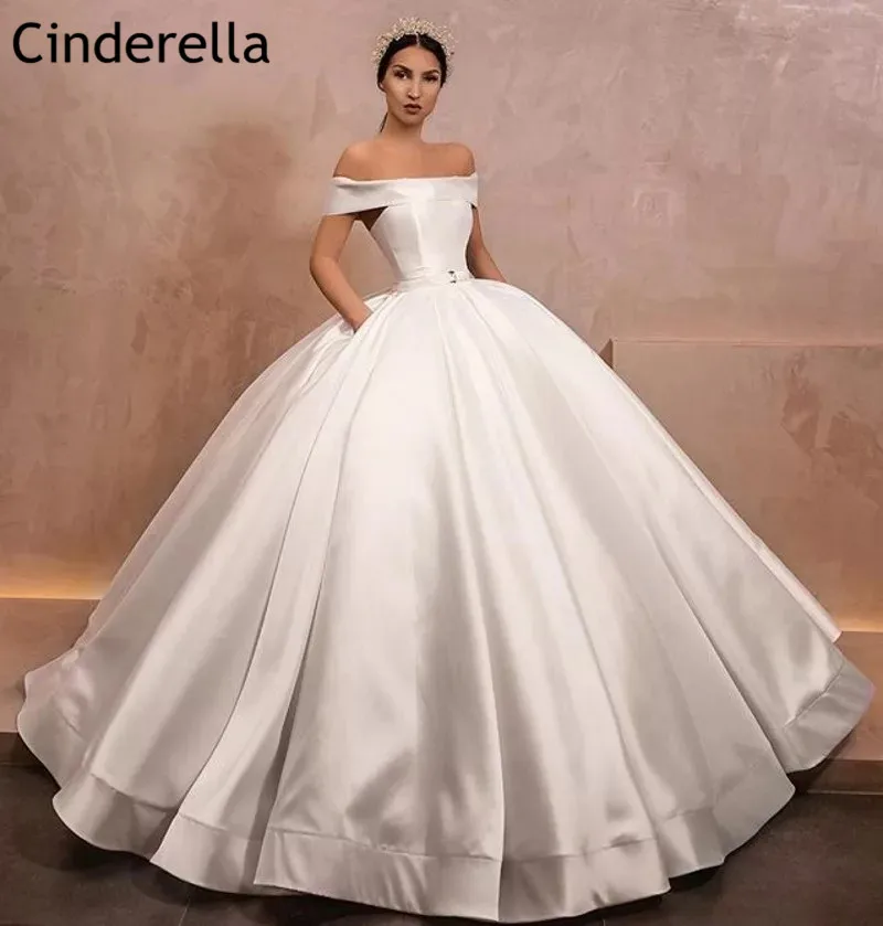 

Luxury Satin Wedding Dresses Vintage Off The Shoulder Ball Gowns Sweep Train Wedding Dresses With Lace Up Back vestido de noiva