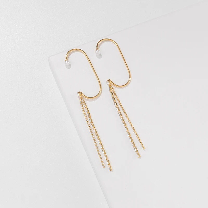

Jaeeyin 2021 Fashion Cubic Zircon Ear Cuff Crystal Ear Wrap Crawler Hook White Pearl Chain Tassel New Arrivals Gift For Women